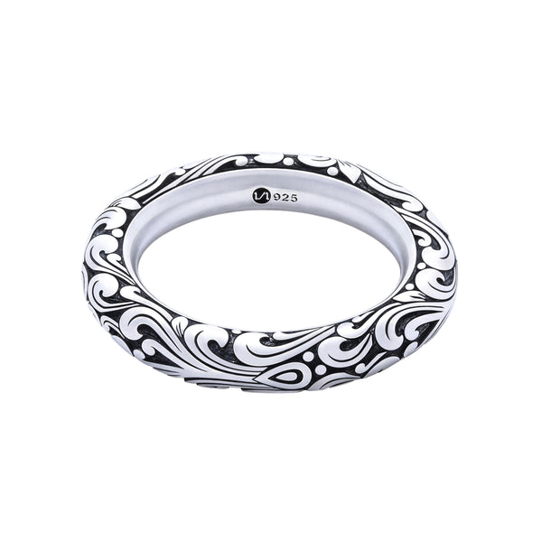 KRANOK ROUND ENGRAVED RING II