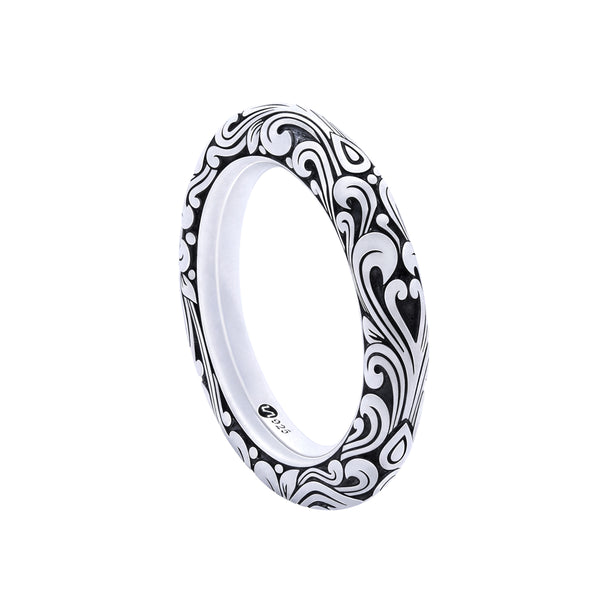 KRANOK ROUND ENGRAVED RING II